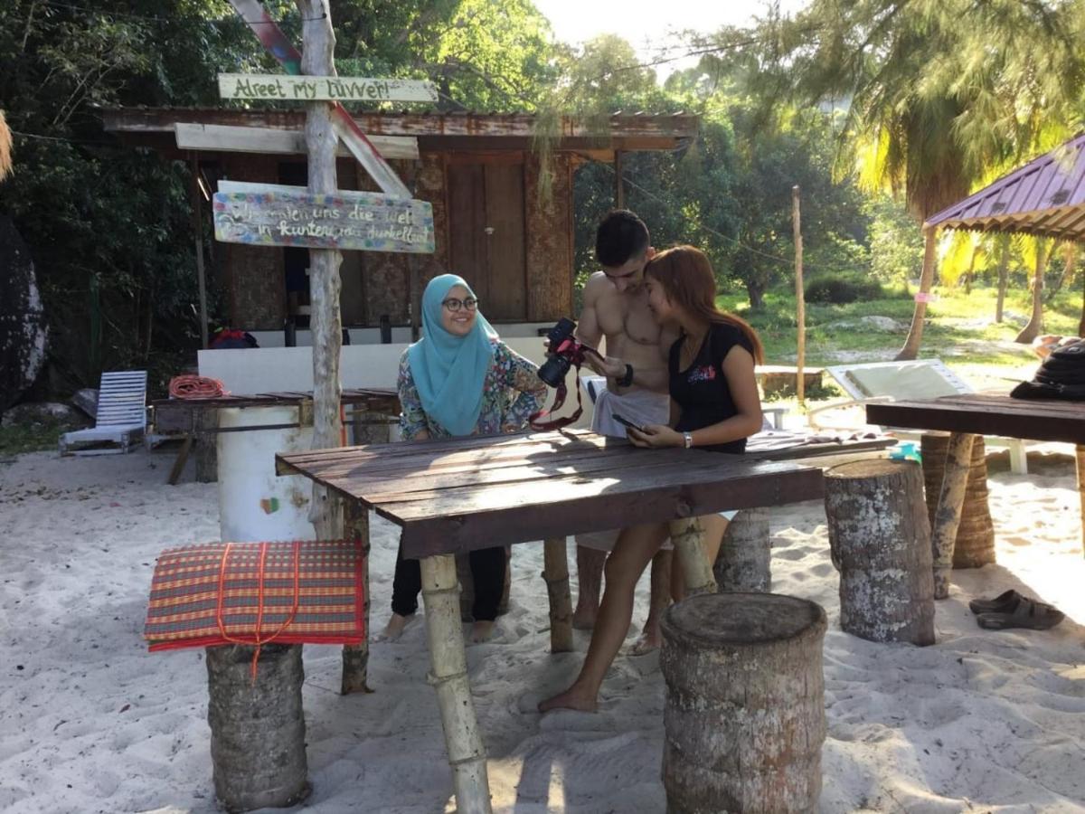 Wild Pasir Panjang Hotel Pulau Tuba Exterior foto