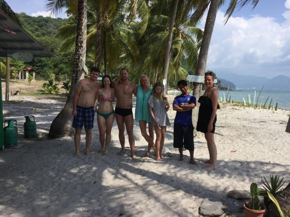 Wild Pasir Panjang Hotel Pulau Tuba Exterior foto